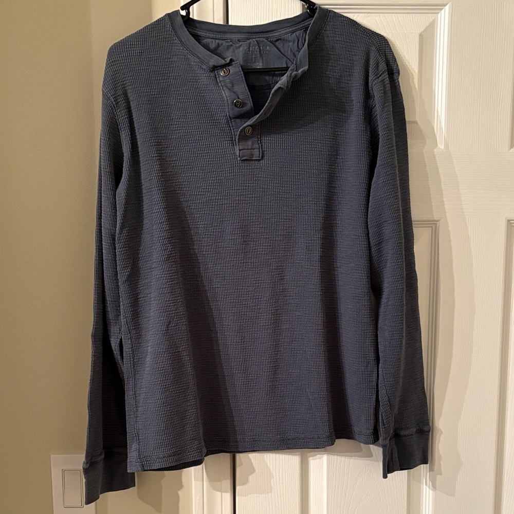 Men's Blue Waffled Henley Shirt
